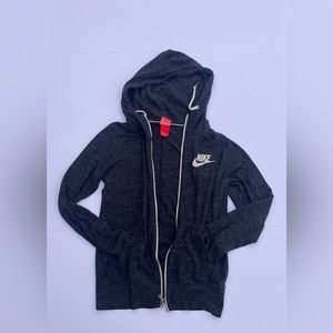 Nike Women’s Light Zip Up